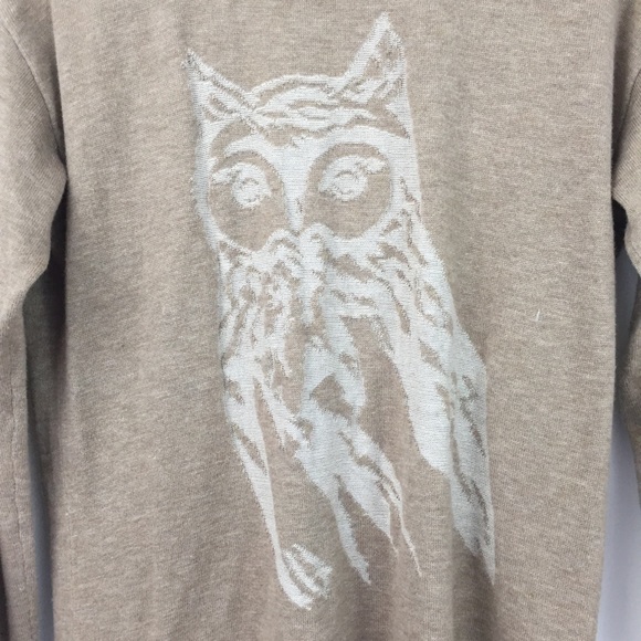 Kensie V-Neck Owl Cardigan - Picture 5 of 6